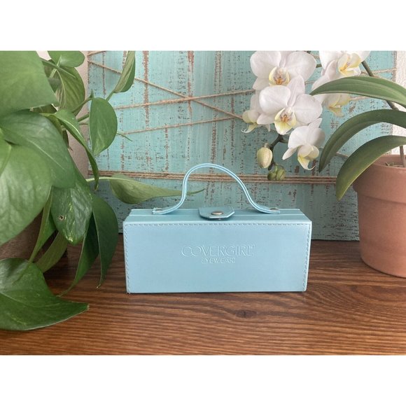 CoverGirl Eyewear Girl’s Eyeglasses and Case Vintage - Picture 4 of 9